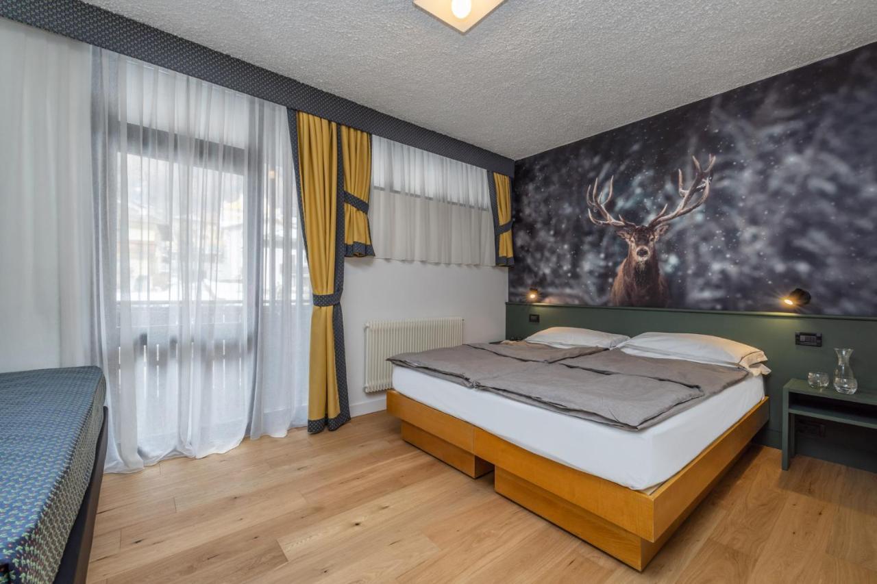 Pippo Hotel Terzolas Eksteriør billede